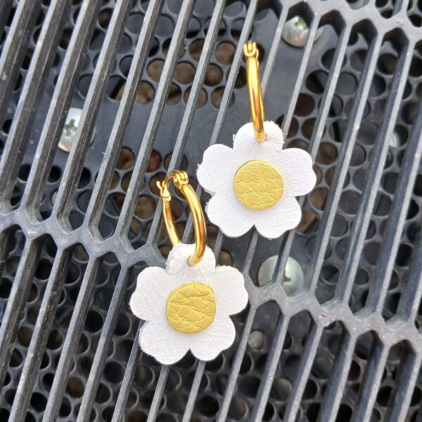 Pendientes Margaritas piel - Imagen 3